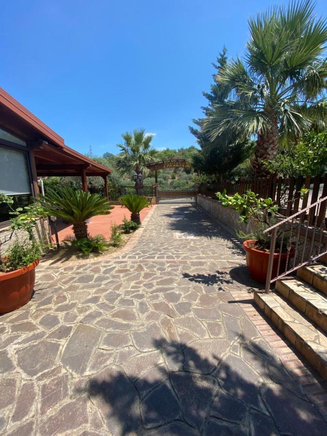 Agriturismo San Francesco Villa Rossano Stazione Esterno foto