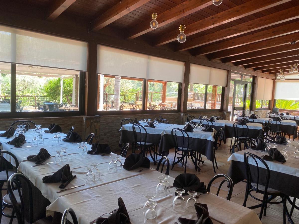 Agriturismo San Francesco Villa Rossano Stazione Esterno foto